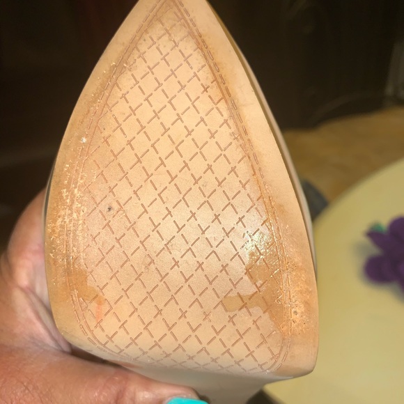 Size 9m 4 in heels by Jessica Simpson worn twice - Picture 7 of 7